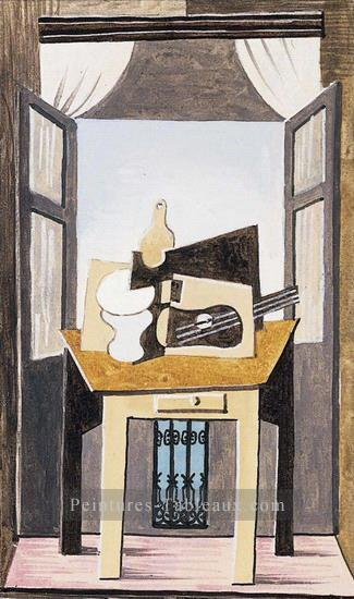 Nature morte devant un fenetre 1919 cubiste Pablo Picasso Peintures à l'huile